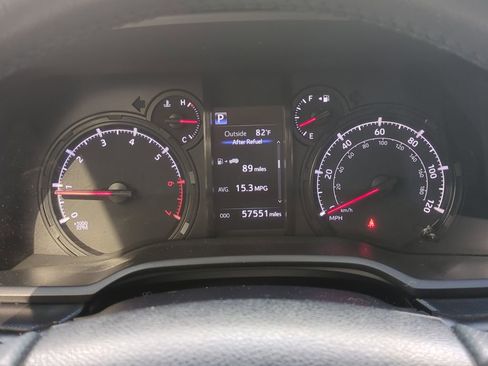 Used 2022 Toyota 4Runner SR5 Premium w/ Moonroof Package RWD image 29