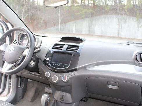 Used 2015 Chevrolet Spark LT FWD image 11