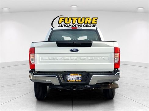 Used 2022 Ford F250 XL w/ Power Equipment Group image 5