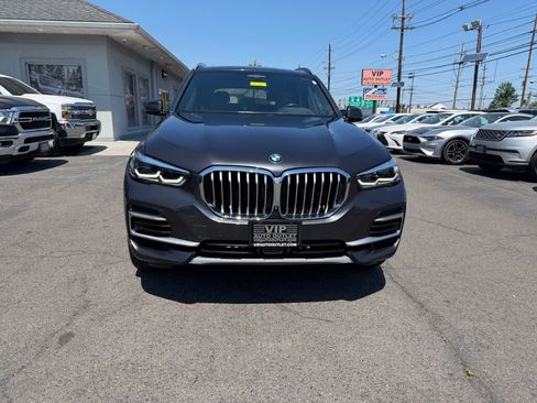 Used 2022 BMW X5 xDrive40i AWD/4WD image 2