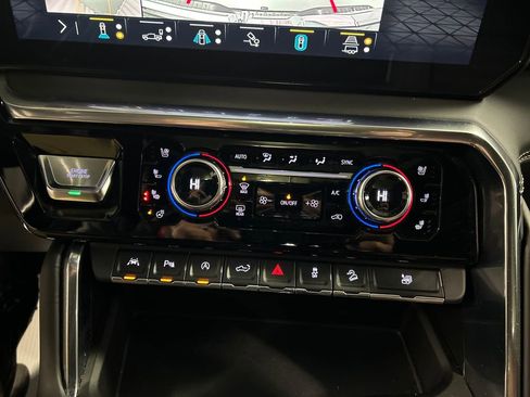 Used 2023 GMC Sierra 1500 Denali Ultimate image 19