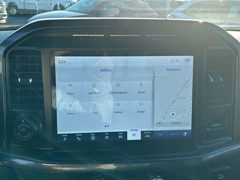 Certified 2021 Ford F150 XLT w/ Equipment Group 302A High image 20