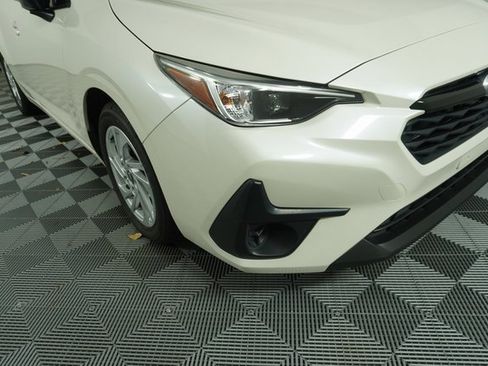 Certified 2024 Subaru Impreza 2.0i image 9