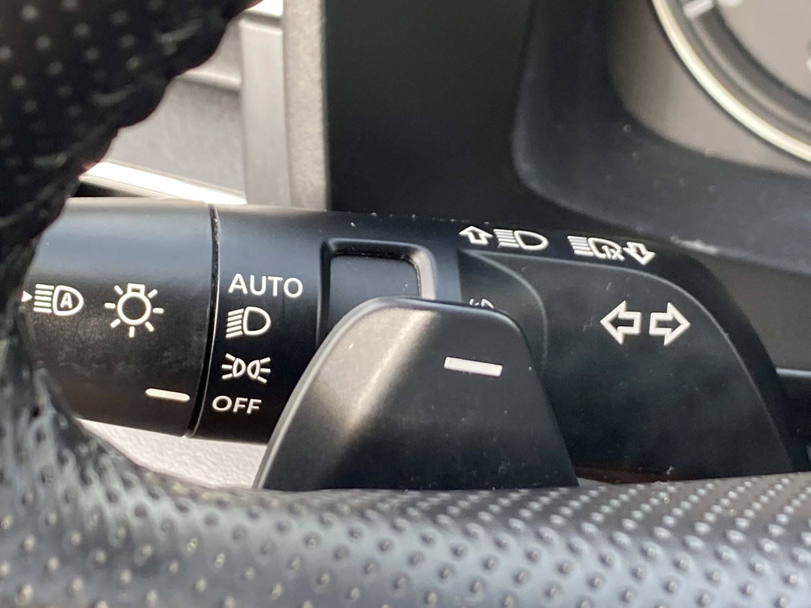Used 2025 Mitsubishi Outlander SE FWD image 20