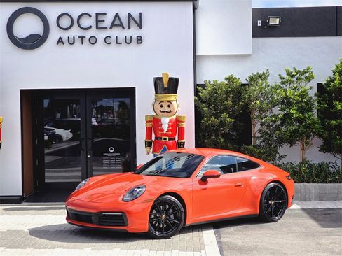 Used 2021 Porsche 911 Carrera image 2