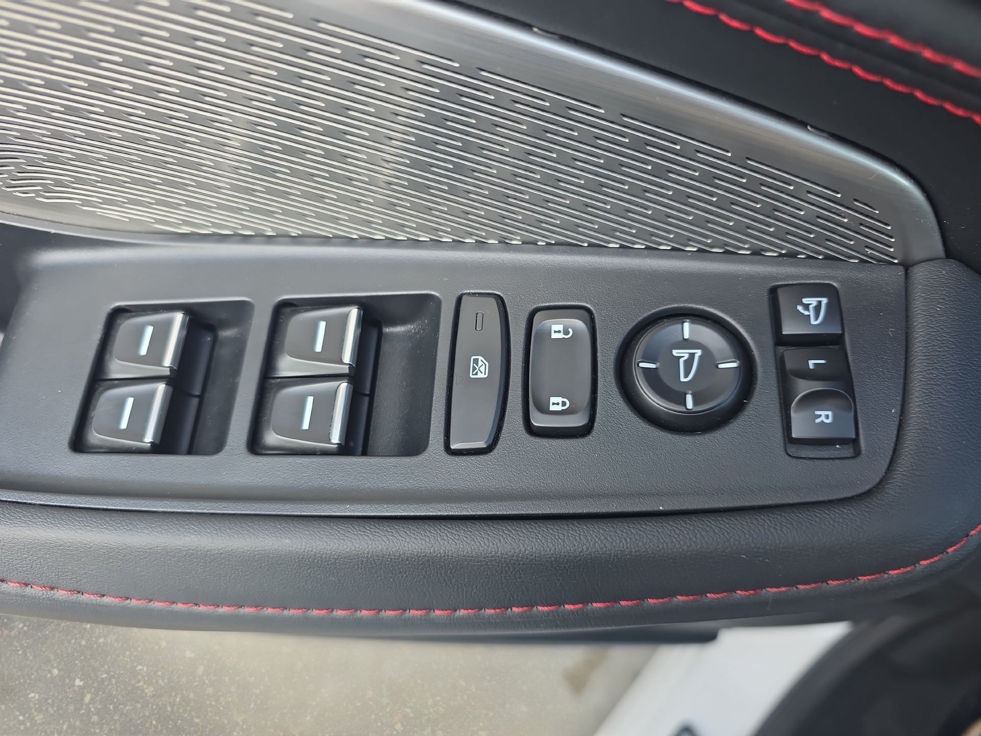 Used 2023 Acura MDX A-Spec AWD/4WD image 27