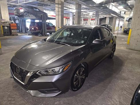 Used 2020 Nissan Sentra SV w/ Lighting Package FWD image 6