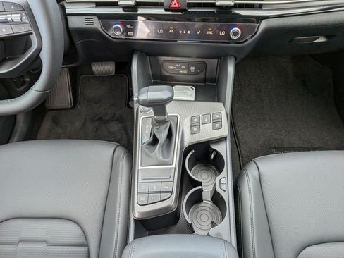 New 2026 Kia Sportage SX FWD image 21