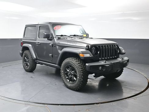 Used 2023 Jeep Wrangler Sport AWD/4WD image 5