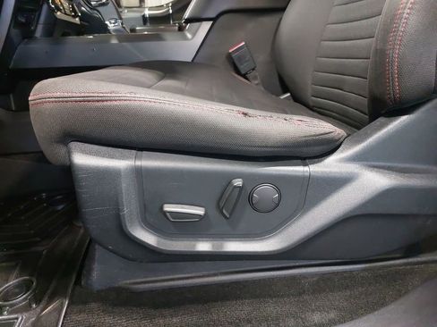 Used 2019 Ford F150 XLT w/ Equipment Group 302A Luxury AWD/4WD image 30