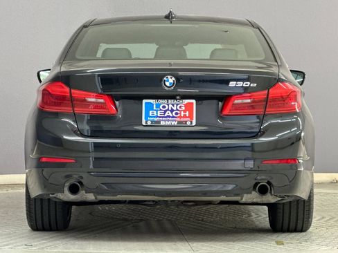 Used 2019 BMW 530e 530e iPerformance w/ Premium Package image 9