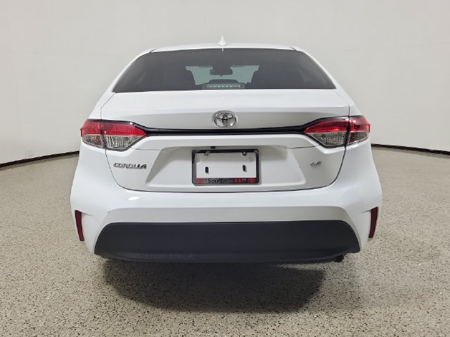 Used 2024 Toyota Corolla LE FWD image 6