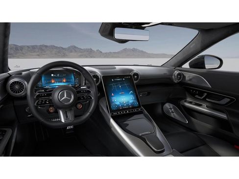 Used 2025 Mercedes-Benz SL 63 AMG S e Performance 4MATIC image 3