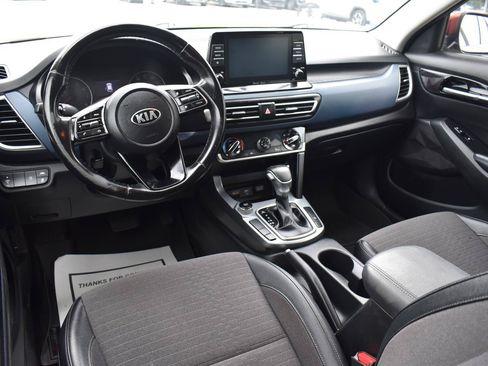Used 2021 Kia Seltos S FWD image 24