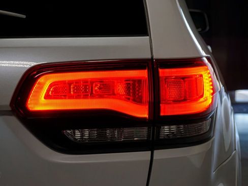 Used 2018 Jeep Grand Cherokee Trackhawk w/ Trailer Tow Group IV image 91