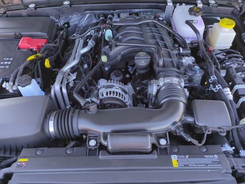 New 2026 Jeep Gladiator Sport image 21