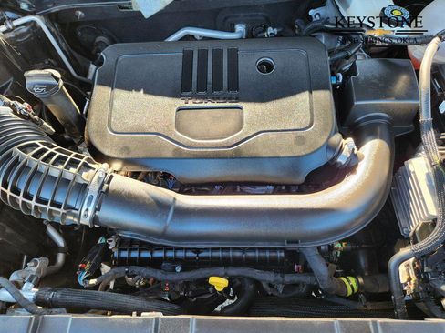 Used 2025 Chevrolet Blazer LT image 31