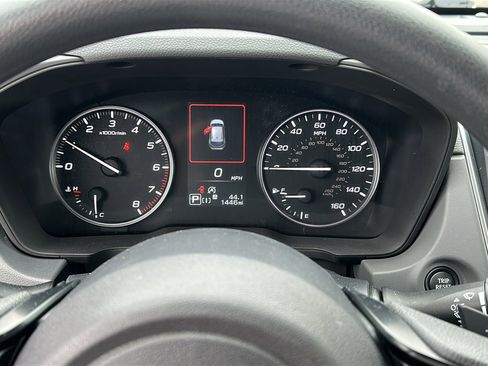 Certified 2025 Subaru Crosstrek 2.0i Premium image 13