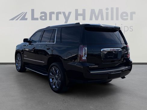 Used 2016 GMC Yukon Denali image 3