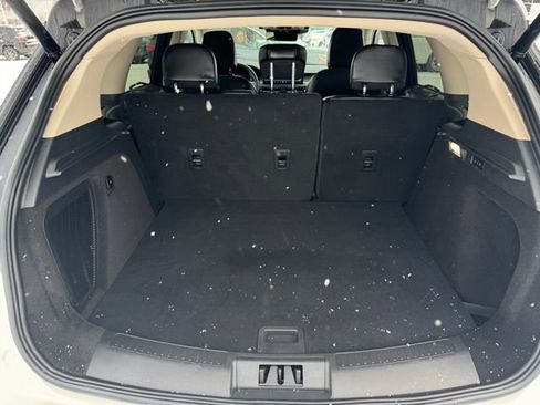 Certified 2024 Lincoln Corsair AWD w/ Equipment Group 101A image 11