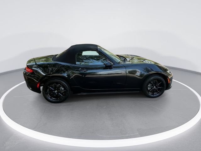 Used 2025 MAZDA MX-5 Miata Sport RWD image 7