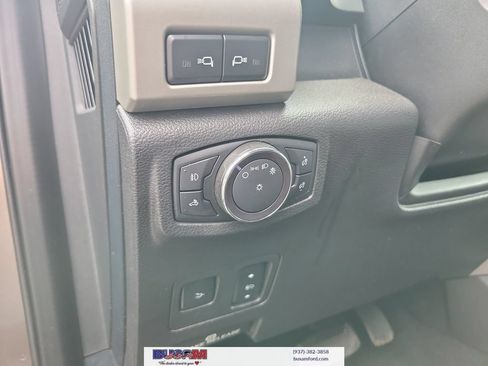 Used 2020 Ford F250 Lariat w/ Lariat Ultimate Package AWD/4WD image 23