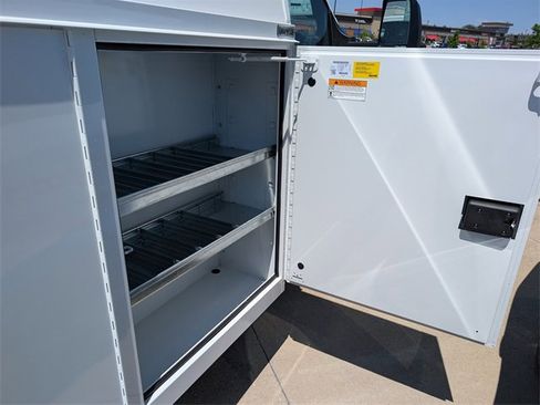 New 2024 Chevrolet Express 3500 w/ Power Convenience Package image 3