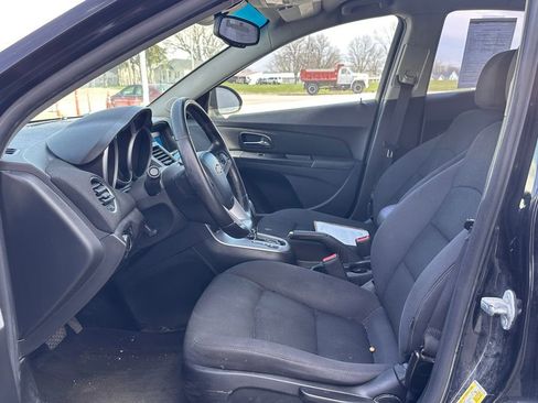 Used 2013 Chevrolet Cruze LT image 11