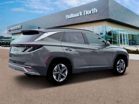 New 2026 Hyundai Tucson SEL FWD image 8