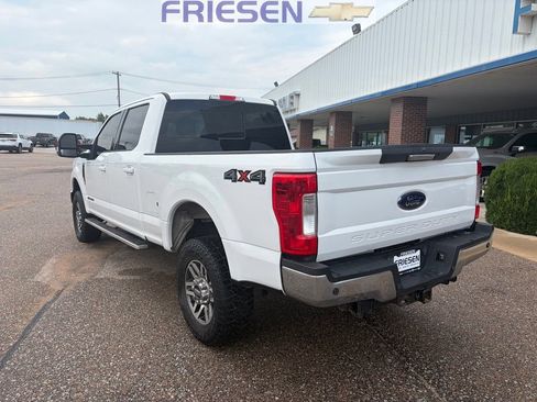 Used 2019 Ford F250 Lariat w/ Lariat Value Package AWD/4WD image 3