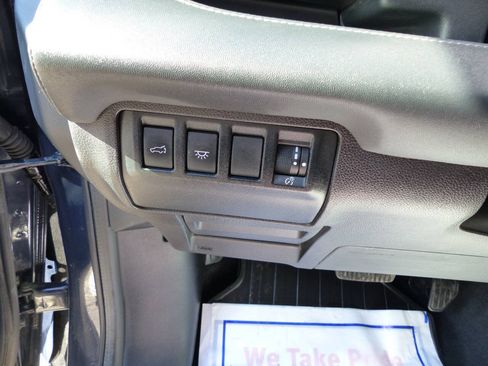 Used 2023 Subaru Ascent Touring AWD/4WD image 27