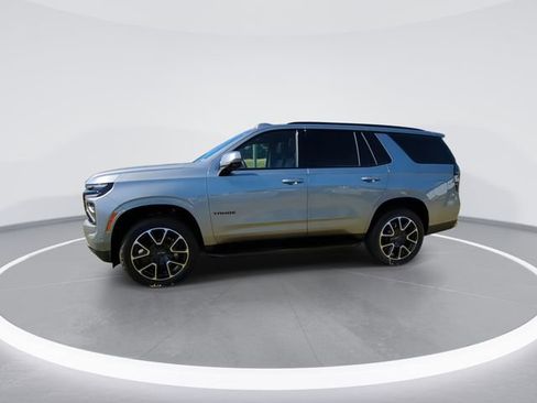 Used 2026 Chevrolet Tahoe RST w/ Advanced Technology Package AWD/4WD image 4