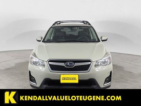 Used 2017 Subaru Crosstrek 2.0i Limited AWD/4WD image 8