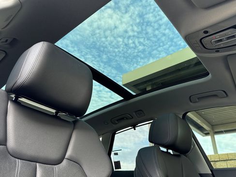 Used 2018 Audi Q5 2.0T Premium Plus w/ Premium Plus Package image 14