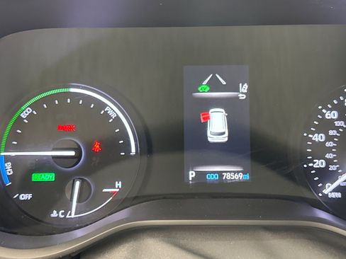 Used 2021 Toyota Sienna LE FWD image 10