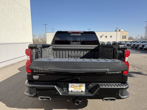 Used 2022 Chevrolet Silverado 1500 High Country image 15