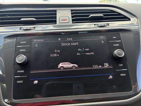 Certified 2024 Volkswagen Tiguan S AWD/4WD image 26