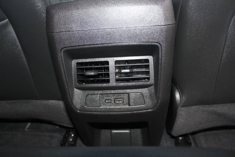 Used 2025 Chevrolet Colorado LT w/ LT Convenience Package RWD image 19