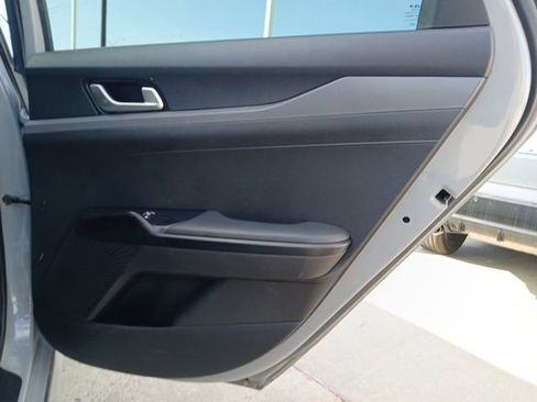 Used 2023 Kia K5 GT-Line FWD image 9