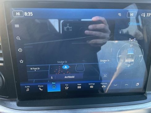 Used 2022 Ford F150 Lariat w/ Equipment Group 502A High image 27