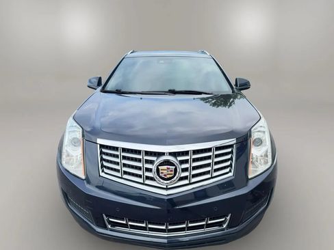 Used 2016 Cadillac SRX Luxury w/ Driver Awareness Package FWD image 3