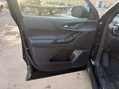 Used 2025 Chevrolet Equinox LT w/ Convenience Package II image 22