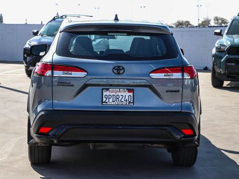 Certified 2024 Toyota Corolla Cross AWD Hybrid image 6