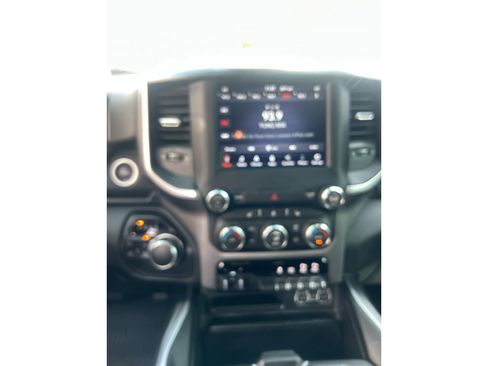 Used 2020 RAM 1500 Big Horn AWD/4WD image 13