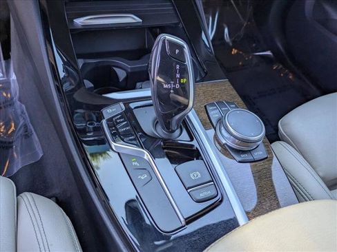 Used 2018 BMW X3 xDrive30i w/ Premium Package image 14