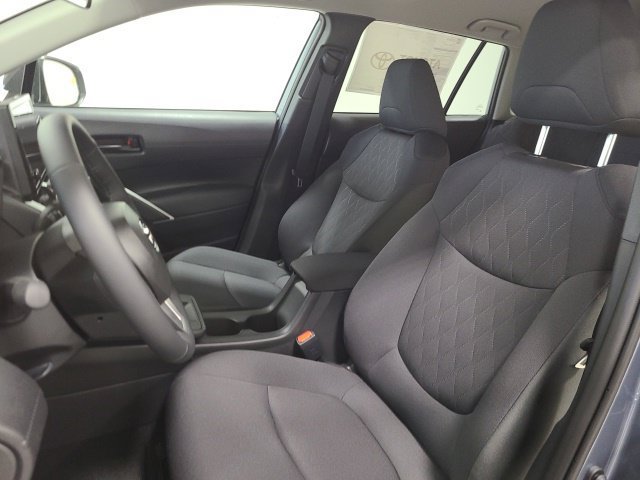 New 2026 Toyota Corolla Cross LE w/ Cold Weather Package AWD/4WD image 17