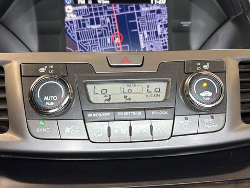 Used 2014 Honda Odyssey Touring image 28
