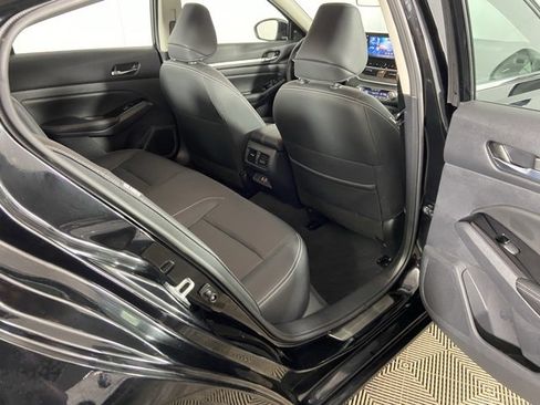 Used 2024 Nissan Altima 2.5 SL image 20