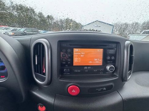 Used 2010 Nissan Cube 1.8 S Krom Edition w/ Interior Designer Pkg image 18