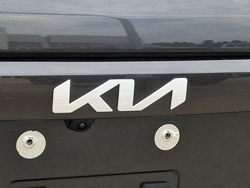 Used 2024 Kia Niro EX FWD image 28